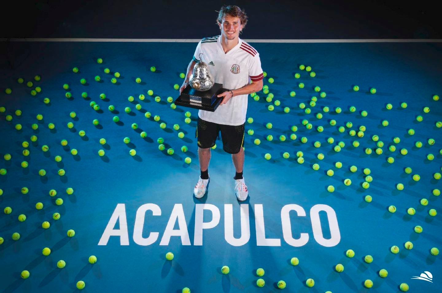 Alexander Zverev es el nuevo monarca en Acapulco, venció en sets corridos a Stefanos Tsitsipas