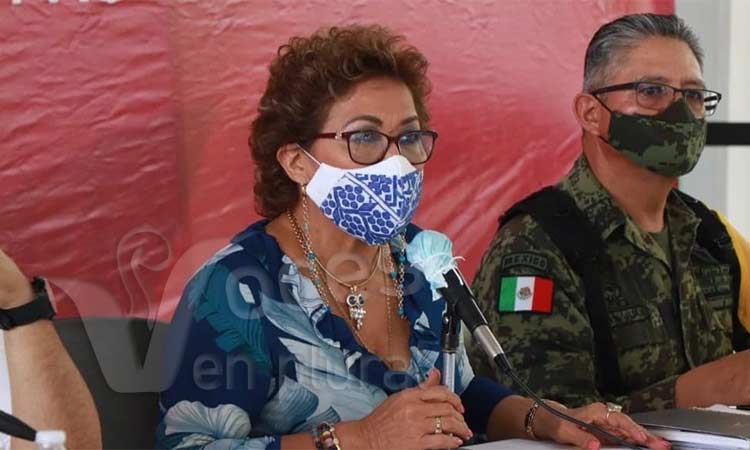 Cuestiona Adela Román cambio a semáforo verde; Acapulco no está en condiciones, señala