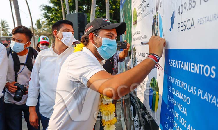 Refrenda Ricardo Astudillo Calvo su compromiso de sanear la laguna de Tres Palos