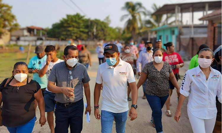 Ofrece Ricardo Astudillo hacer efectivos todos sus compromisos; pide voto de confianza