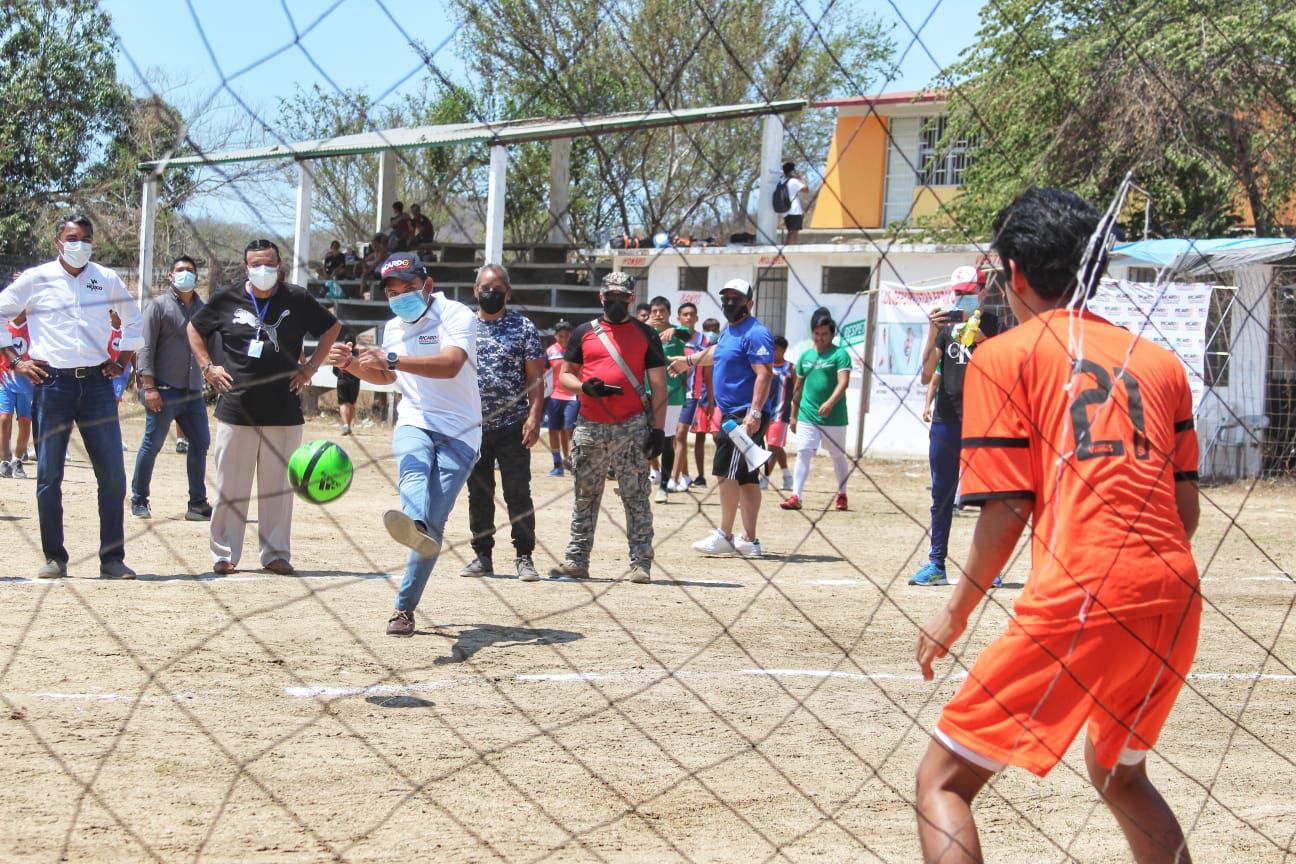 Los jóvenes deportistas tendrán un amigo en el Congreso: Ricardo Astudillo