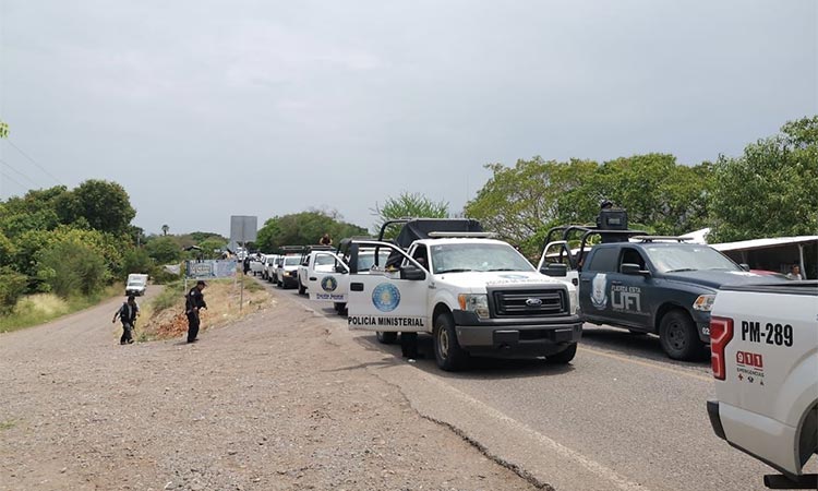 Despliegan operativo policiaco en Tierra Caliente; van contra alcalde priísta de Cutzamala