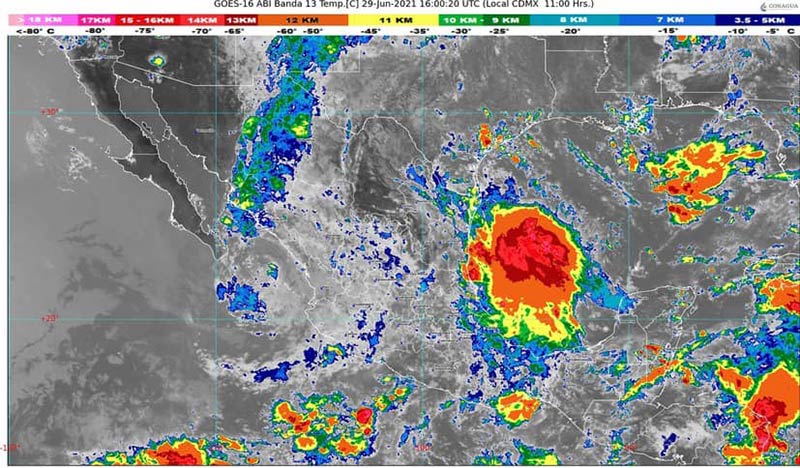 Se prevén más lluvias en Guerrero debido a varios fenómenos hidrometeorológicos