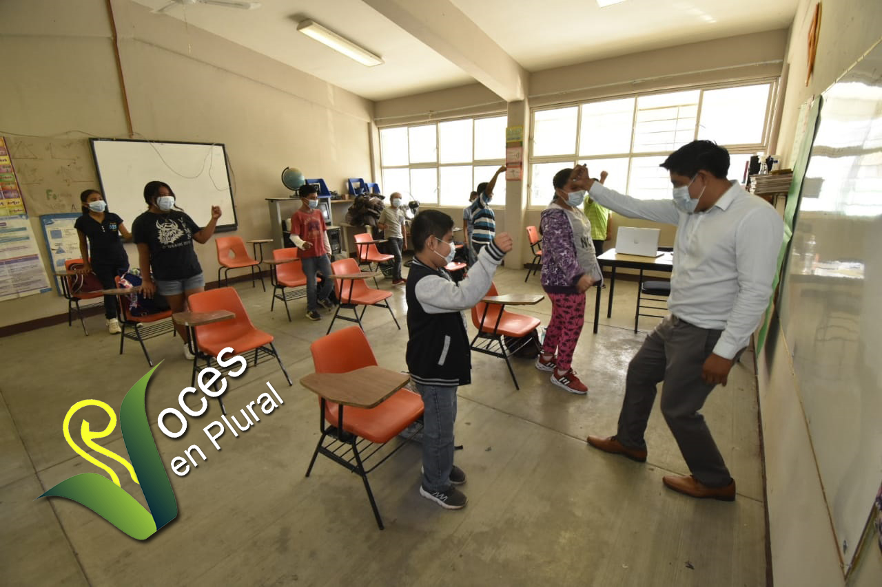 Escuelas de nivel básico regresaron a clases presenciales, con un aforo del 50 por ciento de estudiantes de manera presencial.