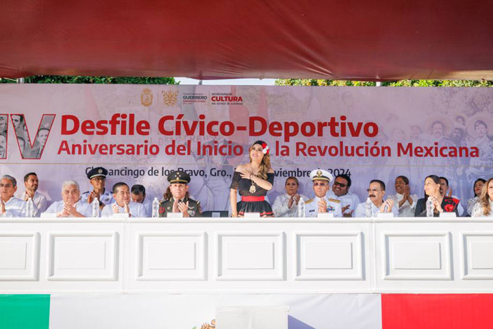 Conmemora Evelyn Salgado en Chilpancingo el 114 aniversario de la Revolución Mexicana con Desfile Cívico-Deportivo