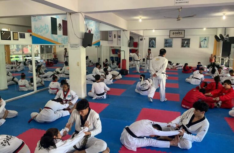 Taekwondoínes guerrerenses se preparan para el estatal de los Nacionales CONADE 2025